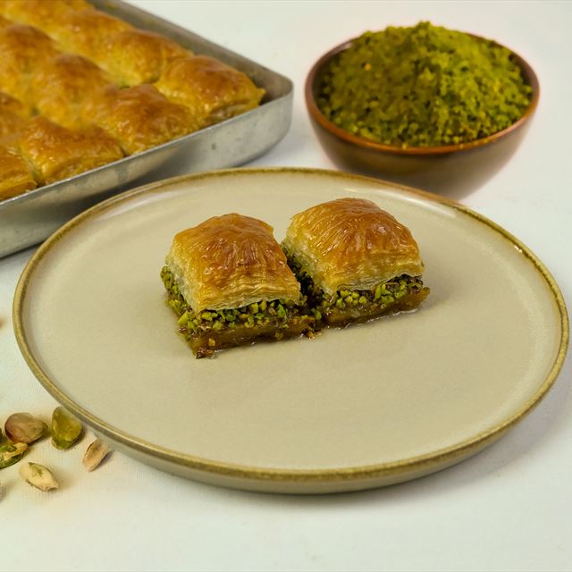 بقلاوة بالفستق