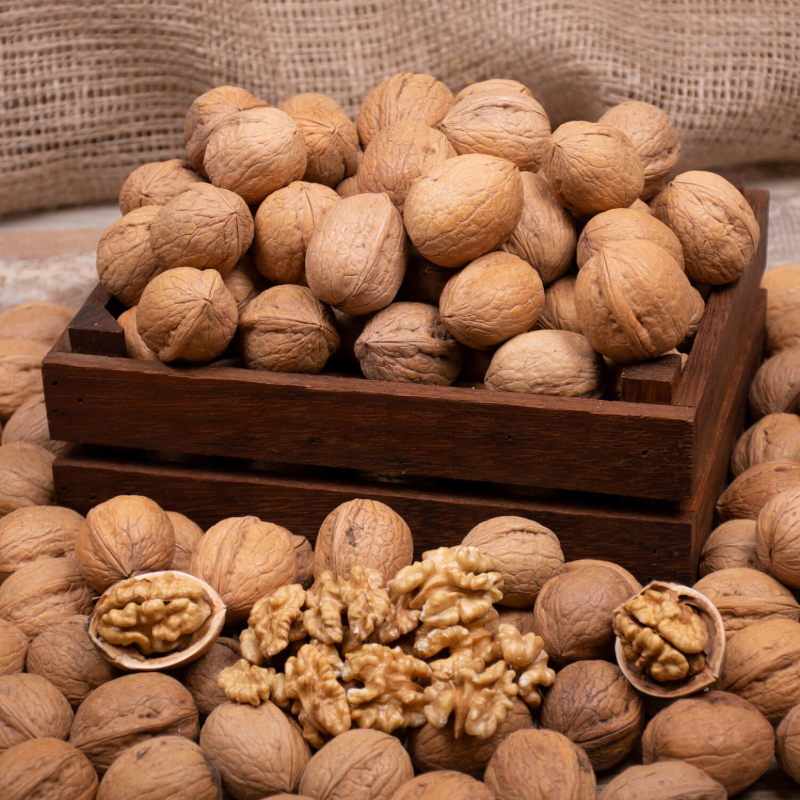 الجوز الفاخر